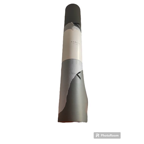 VARLEY Charcoal New Varna Yoga Mat The Everyday Small: 70.9 x 26.8in NWT - Picture 2 of 6